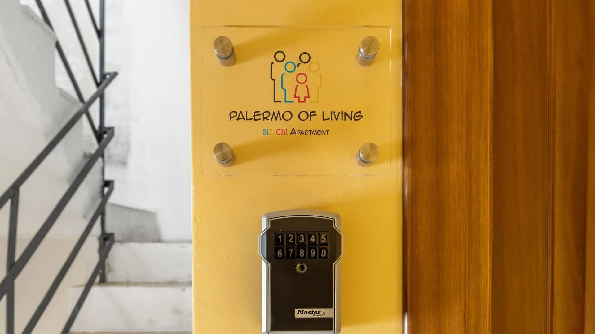 Apartment Palermo Of Living Appartamento Centro Storico Italy