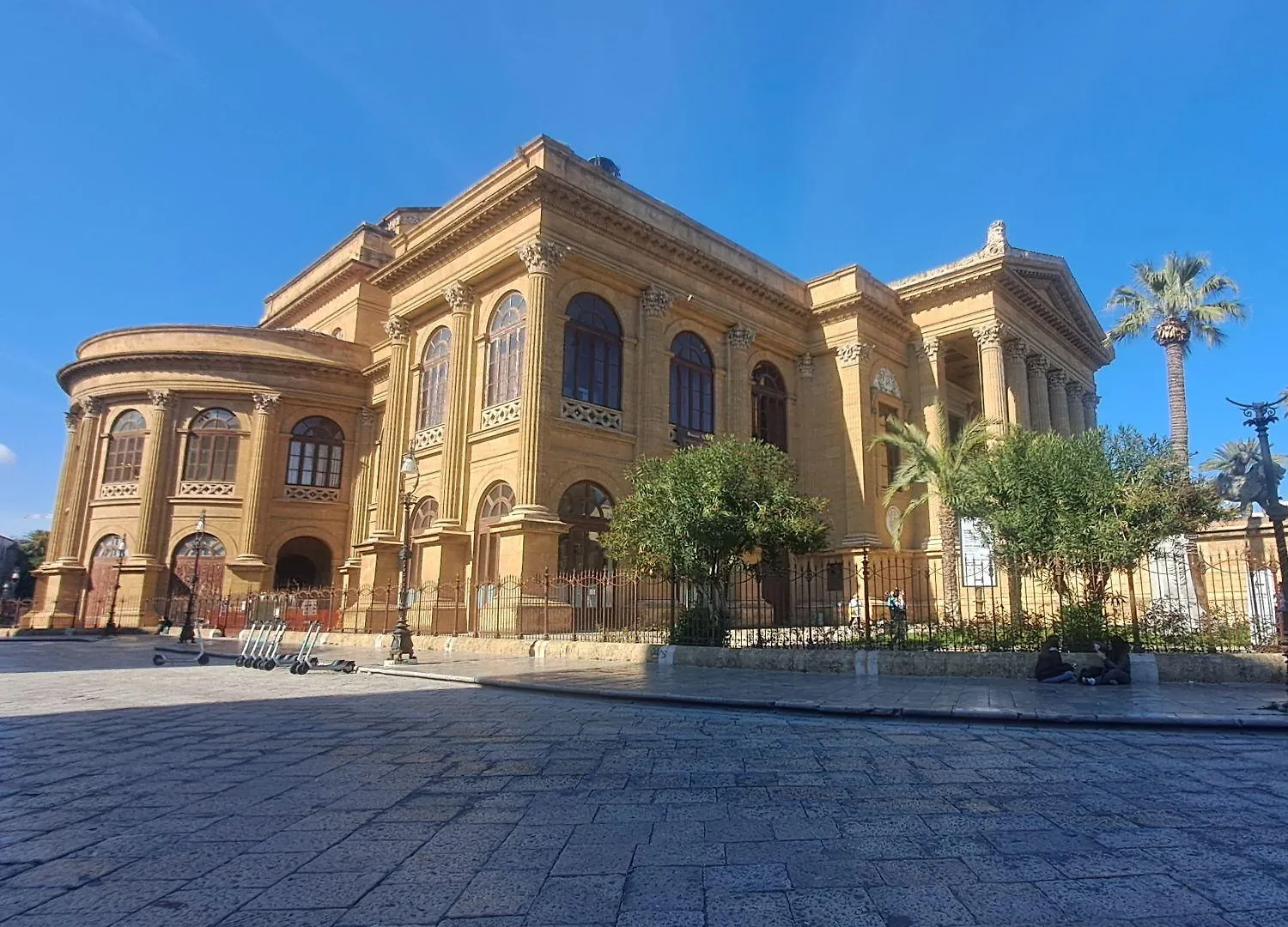 Apartment Palermo Of Living Appartamento Centro Storico